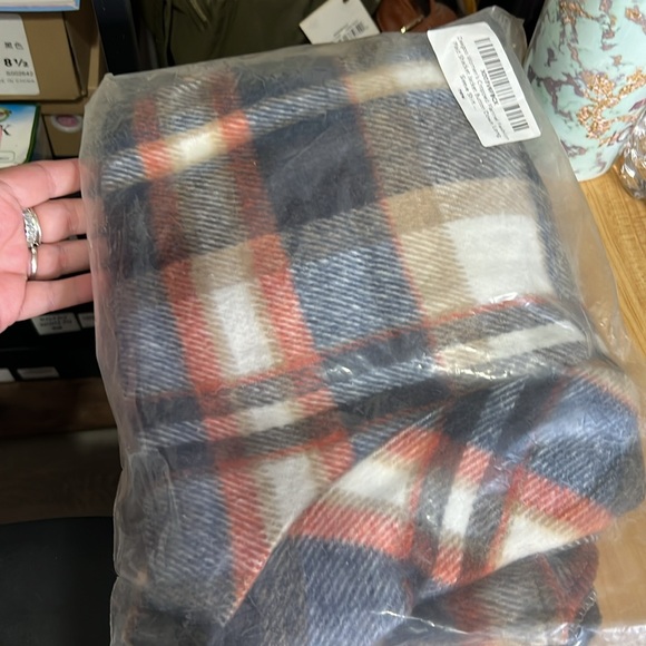 Blue Pink Plaid Cropped Flannel Jacket Shacket XL - Picture 7 of 8